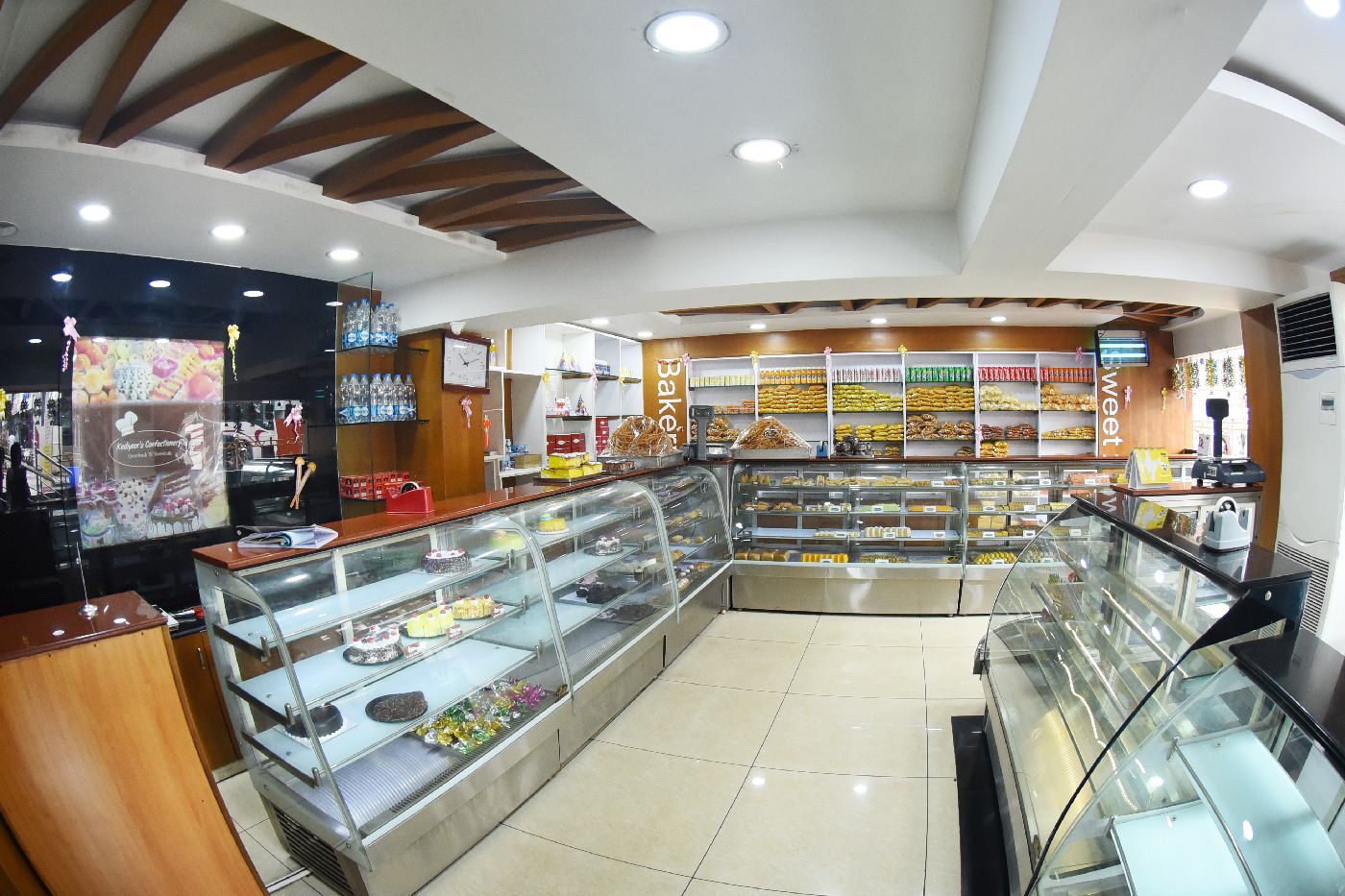 We invite you to visit our Confectionary
